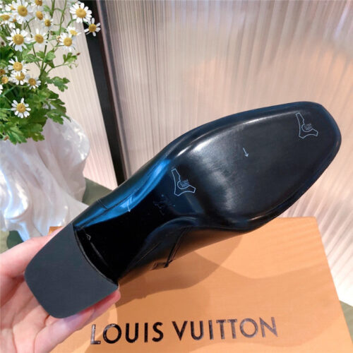 High Quality Luxury Louis Vuitton Boots Womens – Style 96835 product detail