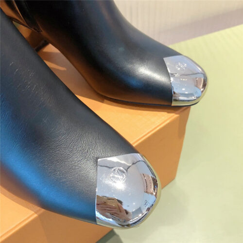High Quality Luxury Louis Vuitton Boots Womens – Style 96835 product detail