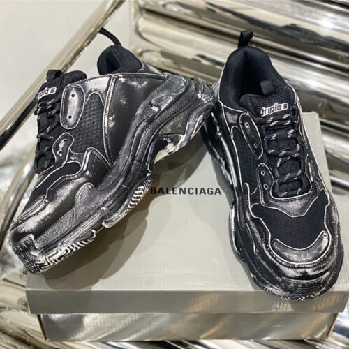 High Quality Luxury Balenciaga Triple-S Sneakers – Style 07491 product detail