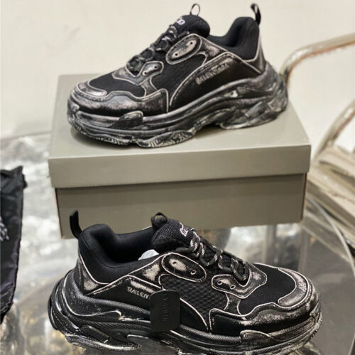High Quality Luxury Balenciaga Triple-S Sneakers – Style 07491 product detail