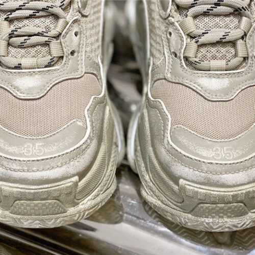 High Quality Luxury Balenciaga Triple-S Sneakers – Style 47043 product detail