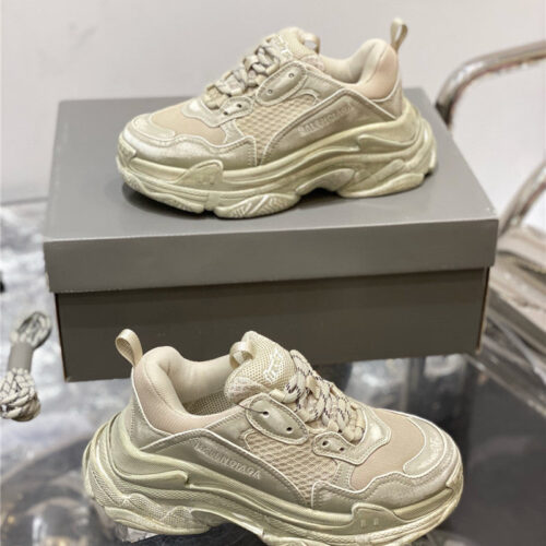 High Quality Luxury Balenciaga Triple-S Sneakers – Style 47043 alternate view