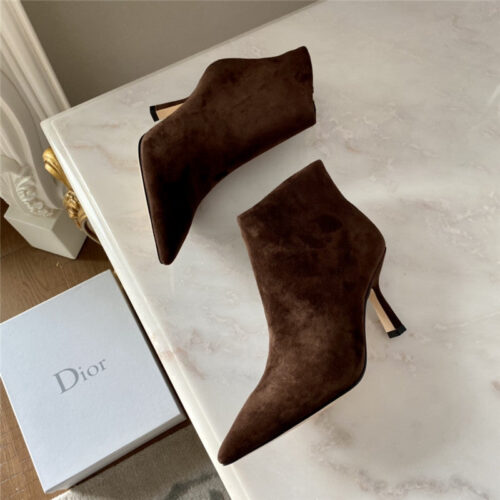 High Quality Luxury Dior Pointed Toe Boots – Style 41030 product detail