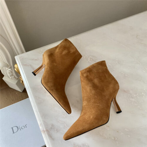 High Quality Luxury Dior Pointed Toe Boots – Style 37638 alternate view