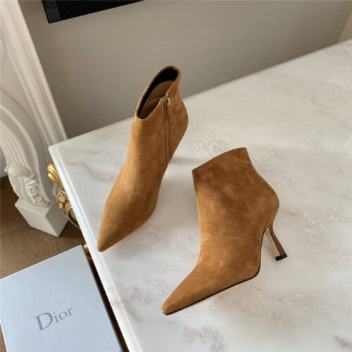 High Quality Luxury Dior Pointed Toe Boots – Style 37638 product detail