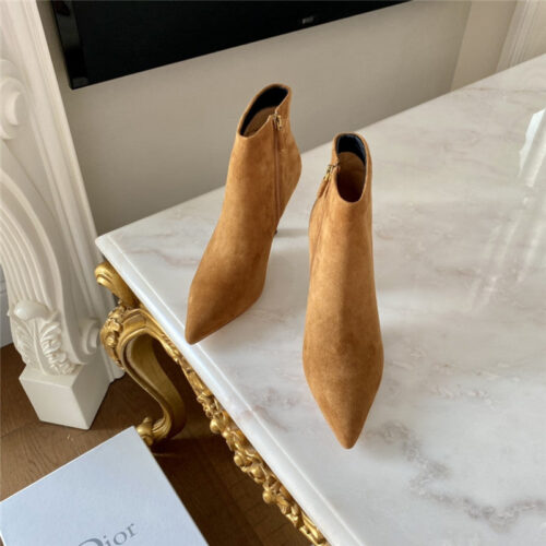High Quality Luxury Dior Pointed Toe Ankle Booties – Style 00934 product detail
