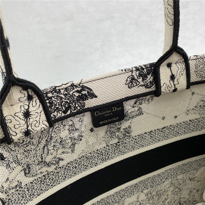 High Quality Luxury Dior Dioramour Book Tote – Style 25372 product detail