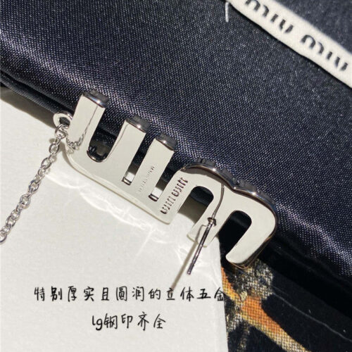 High Quality Luxury Miumiu Crystal Drill Earrings – Style 51183 product detail