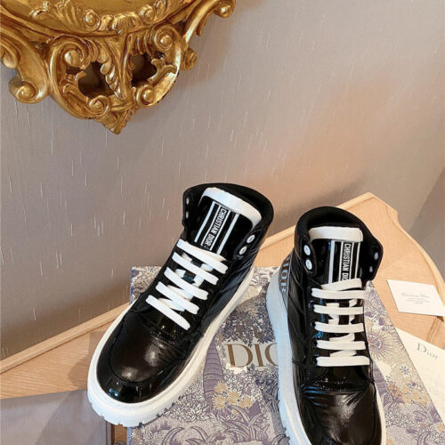 High Quality Luxury Dior High-Top Warmth Sneakers – Style 70918 alternate view