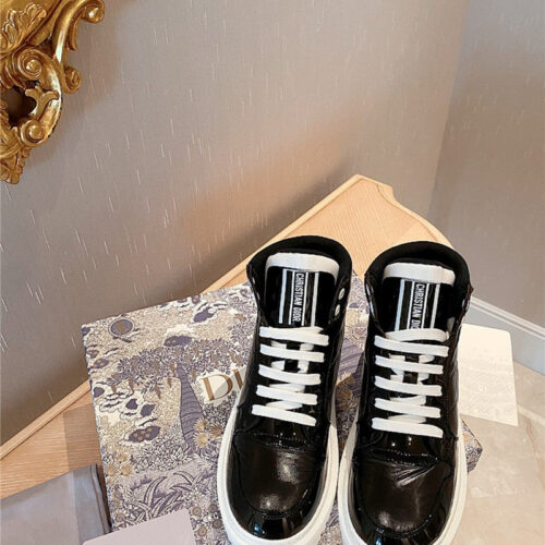 High Quality Luxury Dior High-Top Warmth Sneakers – Style 70918 product detail
