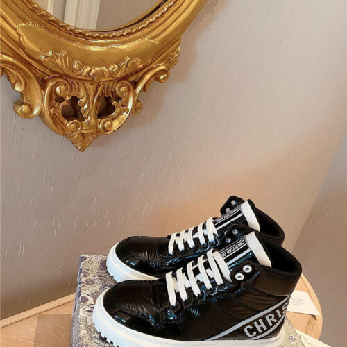 High Quality Luxury Dior High-Top Warmth Sneakers – Style 70918