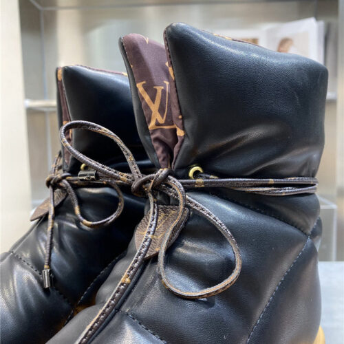 High Quality Luxury Louis Vuitton Down Snow Boots – Style 90819 product detail