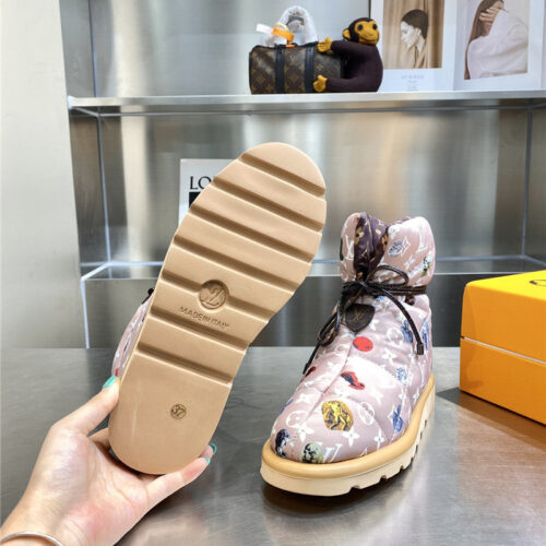 High Quality Luxury Louis Vuitton Down Snow Boots – Style 25283 product detail
