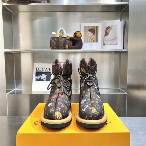 High Quality Luxury Louis Vuitton Down Snow Boots product detail