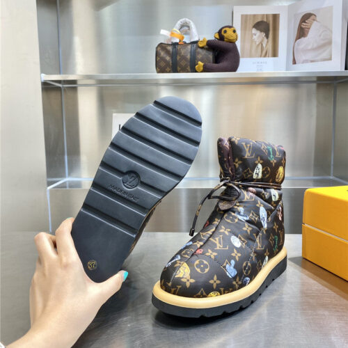 High Quality Luxury Louis Vuitton Down Snow Boots product detail
