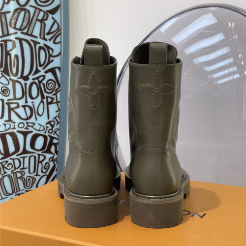 High Quality Luxury Louis Vuitton Flat Boots product detail