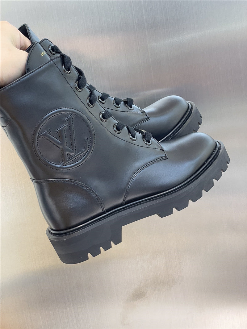 High Quality Luxury Louis Vuitton Flat Boots – Style 84579 product detail