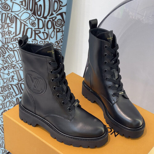 High Quality Luxury Louis Vuitton Flat Boots – Style 84579 product detail