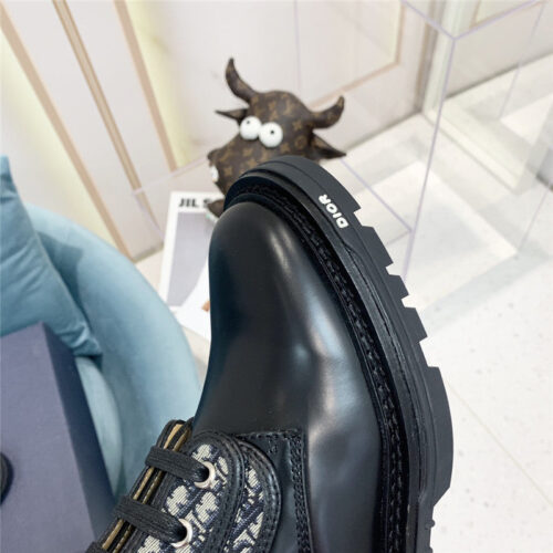 High Quality Luxury Dior Martin Boots Women product detail
