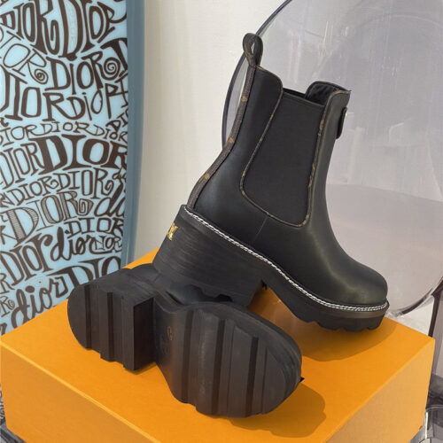 High Quality Luxury Louis Vuitton Classic Chelsea Boots – Style 42307 product detail