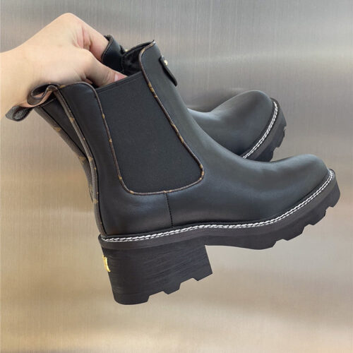 High Quality Luxury Louis Vuitton Classic Chelsea Boots – Style 42307 product detail