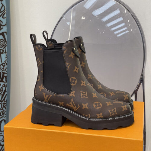 High Quality Luxury Louis Vuitton Classic Chelsea Boots – Style 66595 product detail
