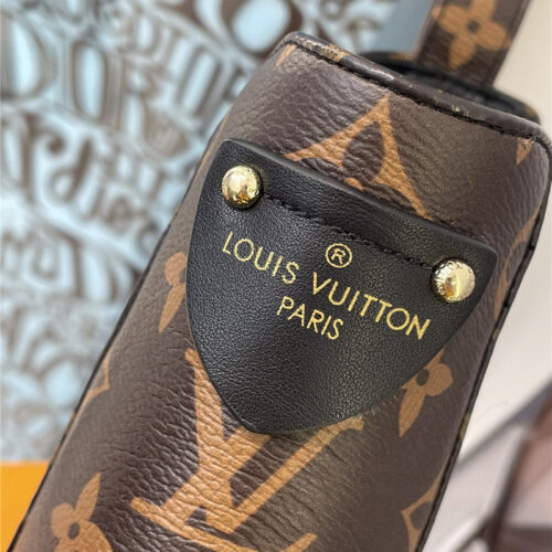 High Quality Luxury Louis Vuitton Classic Chelsea Boots – Style 66595 product detail