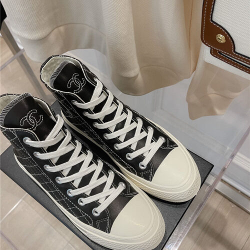 High Quality Luxury Chanel White High Top Sneakers product detail