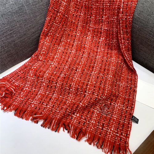 High Quality Luxury Chanel 100% Cashmere Scarf – Style 25025 product detail