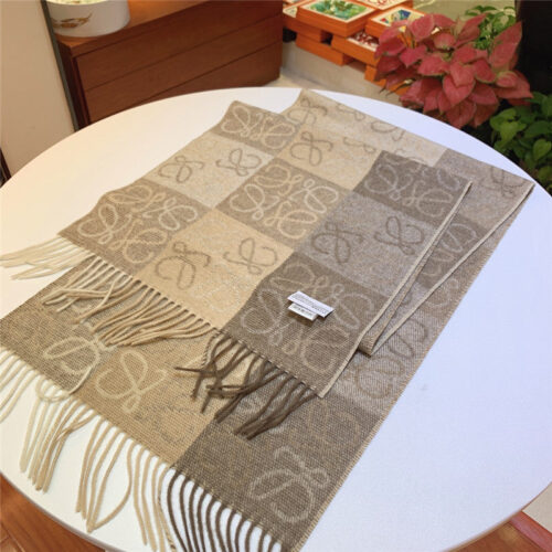 High Quality Luxury Loewe Anagram Scarf In Wool And Cashmere – Style 26498 product detail