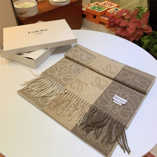 High Quality Luxury Loewe Anagram Scarf In Wool And Cashmere – Style 26498 product detail