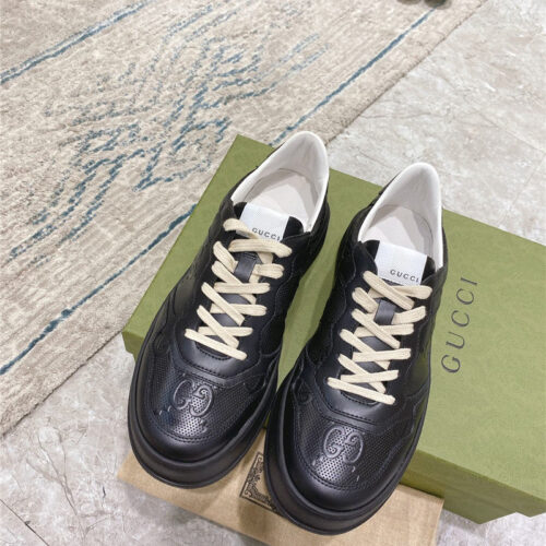 High Quality Luxury Gucci White Sneakers Womens – Style 43827 alternate view
