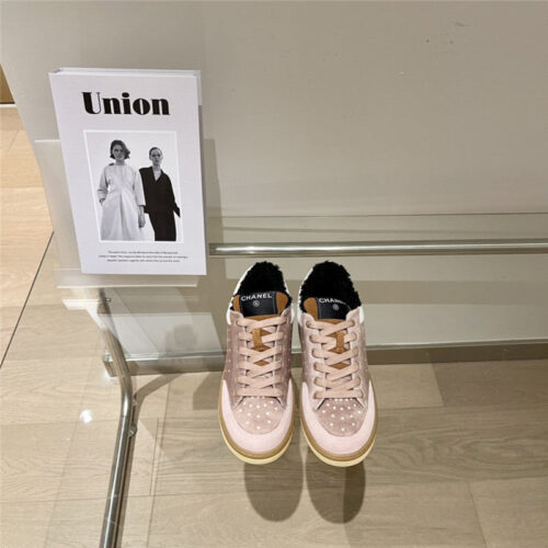 High Quality Luxury Chanel Wool Sneakers – Style 97798 product detail