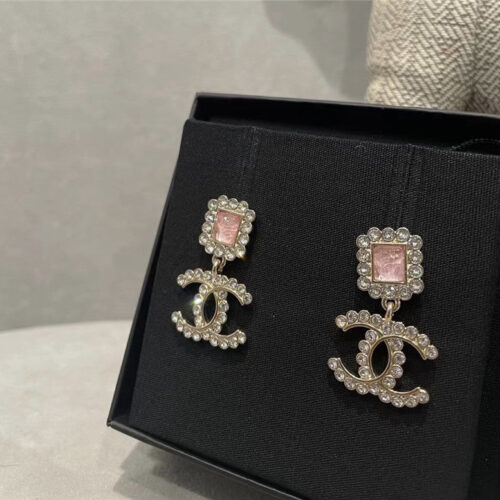 High Quality Luxury Chanel Square Diamond Cc Stud Earrings product detail