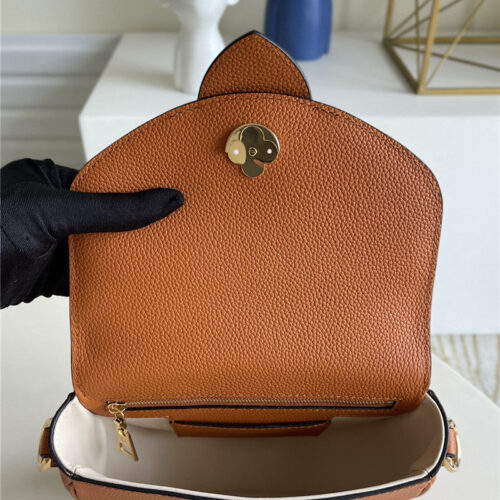 High Quality Luxury Louis Vuitton Pont 9 Soft PM Bag Small – Style 47831 product detail