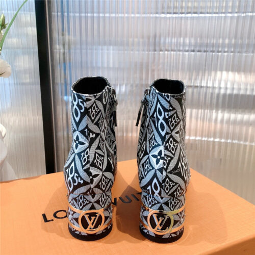 High Quality Luxury Louis Vuitton Logo Boots Women – Style 23459 product detail