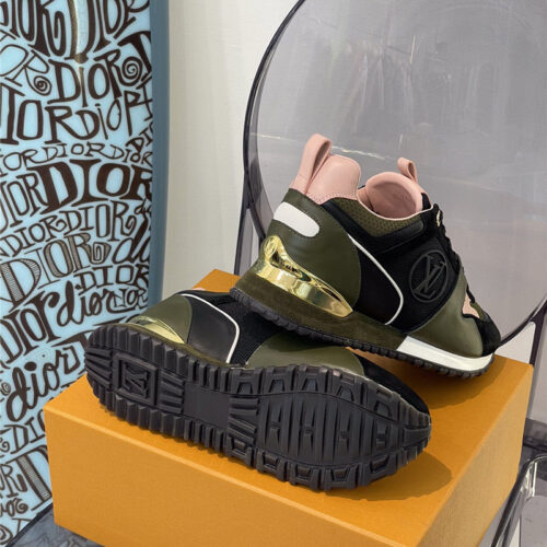 High Quality Luxury Louis Vuitton Run Away Sneaker – Style 64547 product detail