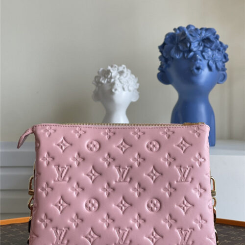 High Quality Luxury Louis Vuitton Coussin Bag Small alternate view