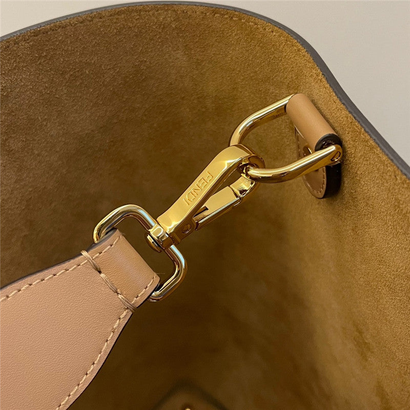 High Quality Luxury Fendi Way Bag Large – Style 32746 product detail