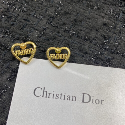 High Quality Luxury Dior Stud Earrings product detail