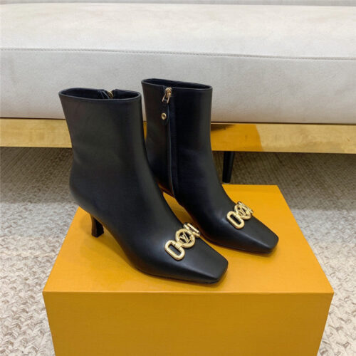 High Quality Luxury Louis Vuitton Rotary Ankle Boots – Style 76483