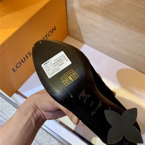 High Quality Luxury Louis Vuitton Leather Boots – Style 71491 product detail
