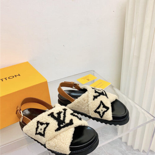 High Quality Luxury LV Cross Plush Slippers Sandals