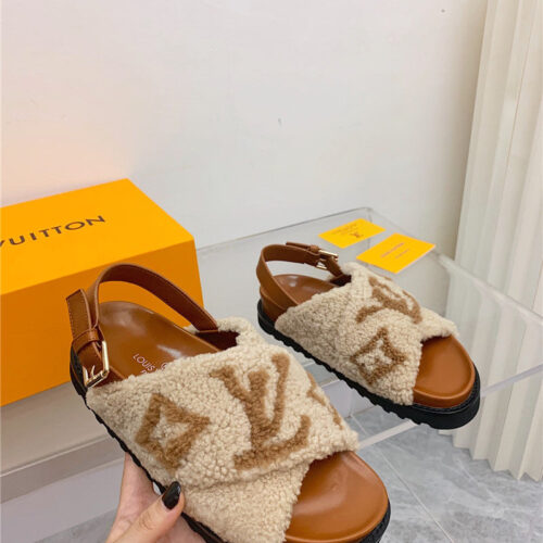 High Quality Luxury LV Cross Plush Slippers Sandals – Style 56451 product detail