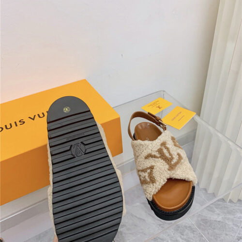 High Quality Luxury LV Cross Plush Slippers Sandals – Style 56451 product detail