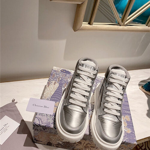 High Quality Luxury Dior High-Top Warmth Sneakers – Style 95206 alternate view