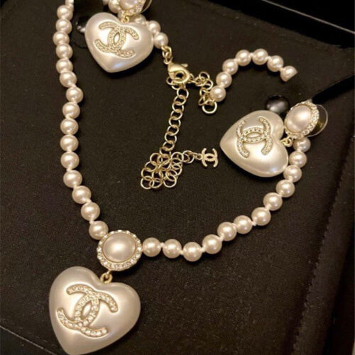 High Quality Luxury Chanel Pearl Love Pink White Necklace