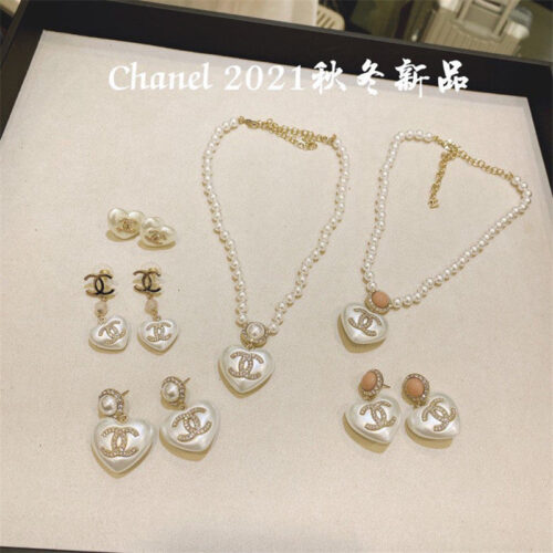 High Quality Luxury Chanel Pearl Love Pink White Necklace product detail