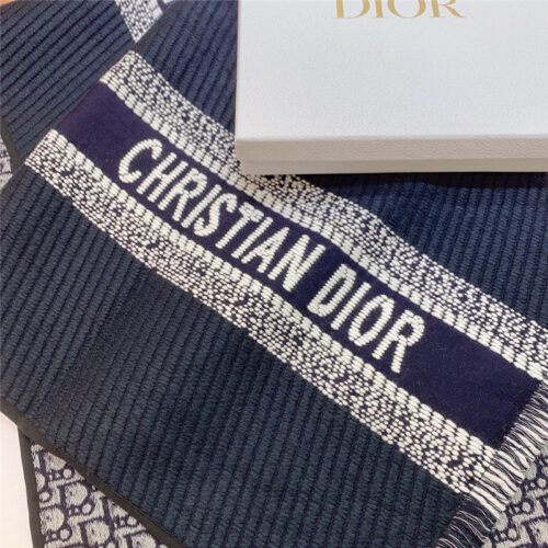 High Quality Luxury Dior Oblique Print Scarfs – Style 25581 product detail