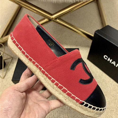 High Quality Luxury Chanel Classic Plush Logo Shoes product detail